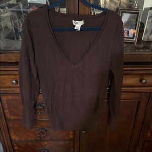 SO Women's Chocolate V-Neck Long Sleeve Top